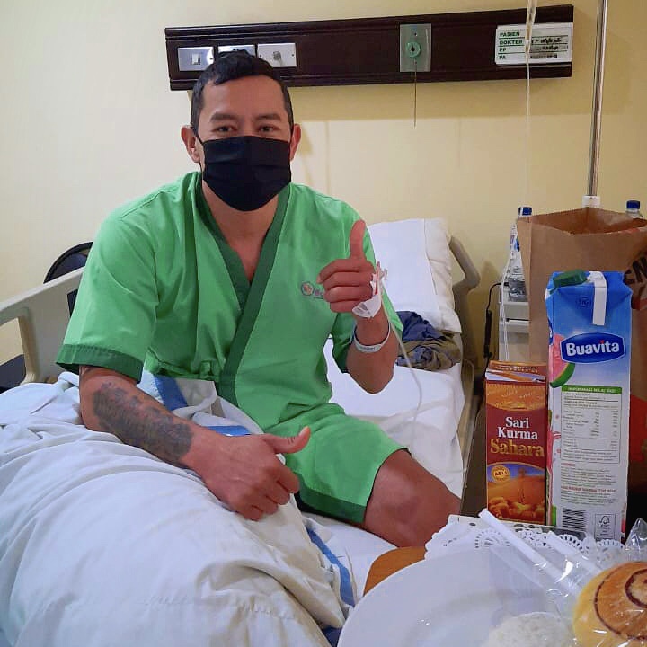 injured hospital dengue fever bali